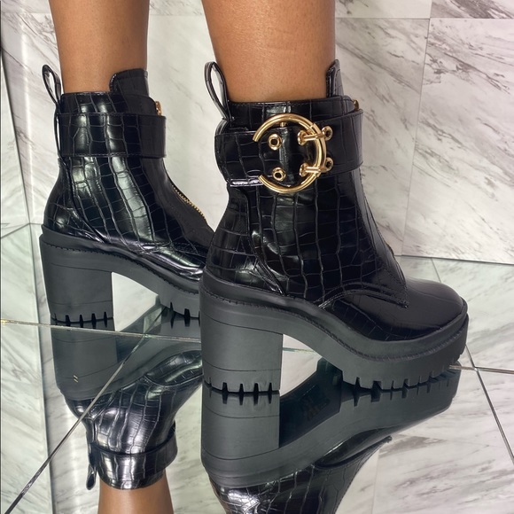 ◼️ BRANDY Black Bootie ◼️ - Picture 6 of 8